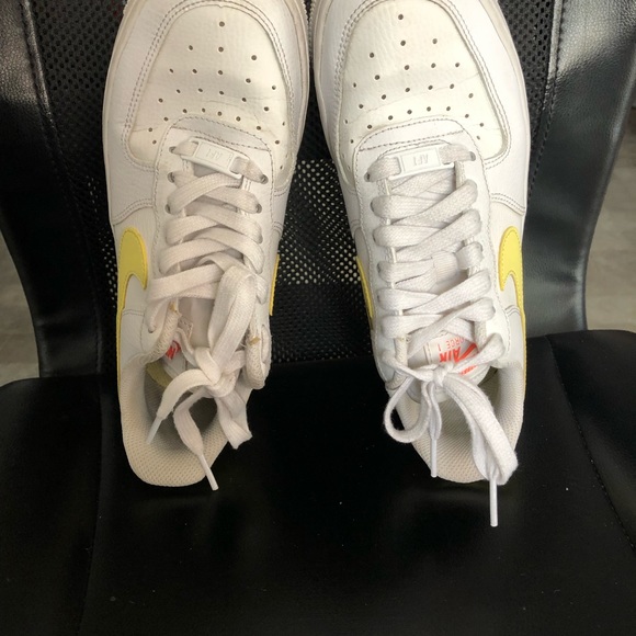 Nike Air Force 1 youth size - Picture 5 of 12